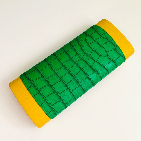 New Long clutch with Silver Chain - Picture 3 of 7